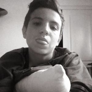 Meet your Posher, Daniel